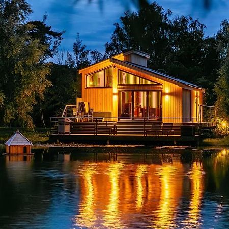 Woad Mill Lakeside Lodges Boston Kültér fotó