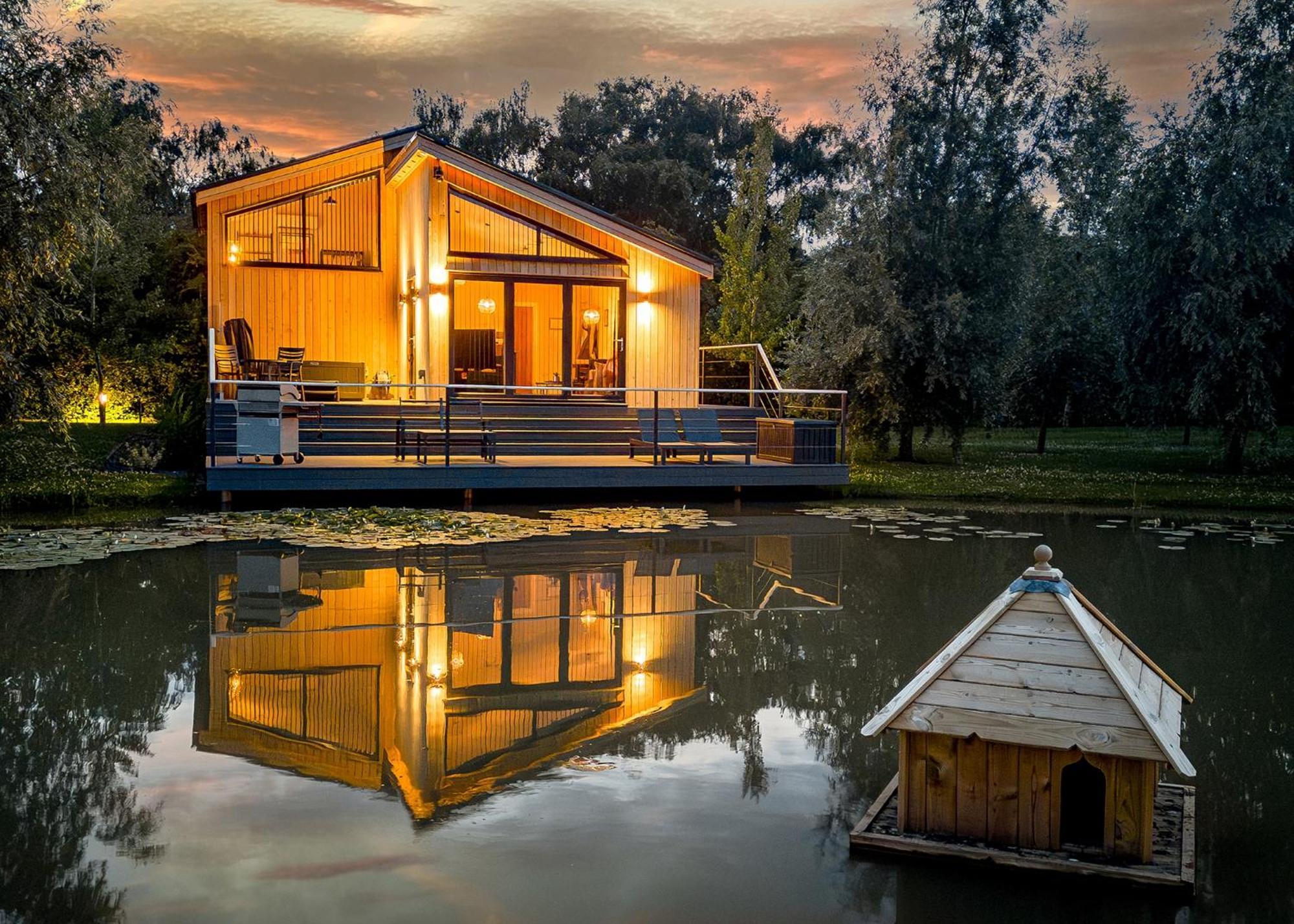 Woad Mill Lakeside Lodges Boston Kültér fotó